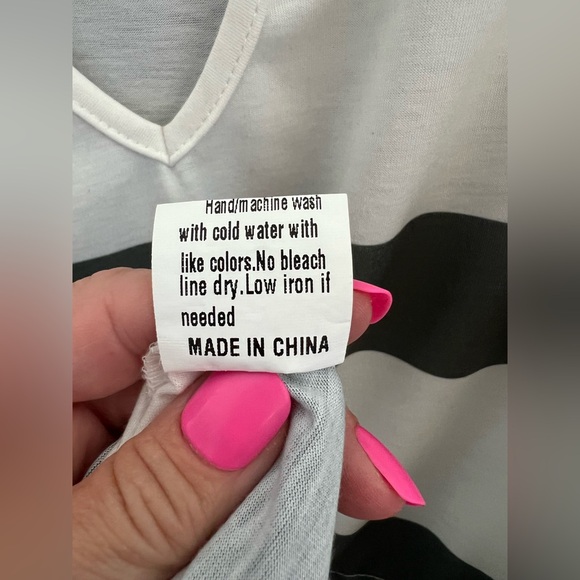 🤍 EUC Color-block Cinch Waist T-Shirt Dress | White & Olive Green | Women’s S - Picture 7 of 8